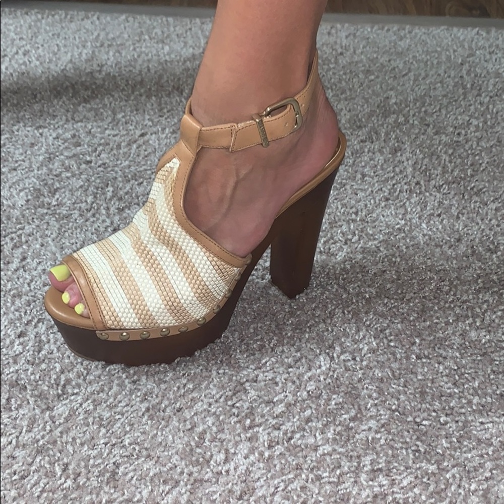 Gianni Bini Heels
